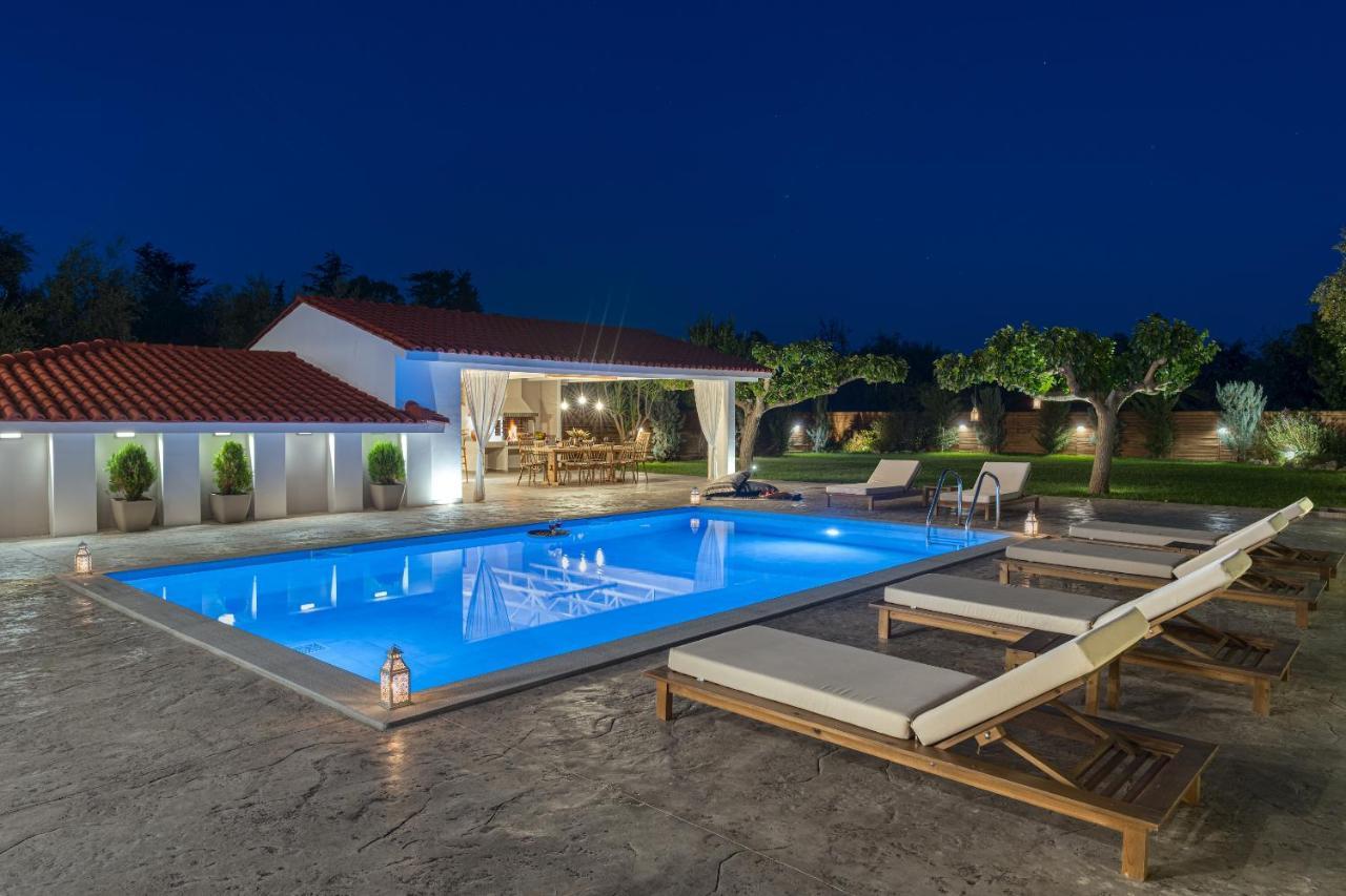 Aigli Villa Agios Kirikos  Екстер'єр фото